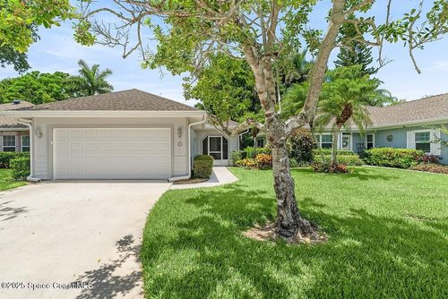 420 Hawthorne Ln, Vero Beach, FL, 32962-7339 | Card Image