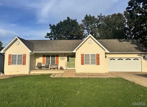 37 Westwood Dr, Salem, MO, 65560-2472 | Card Image