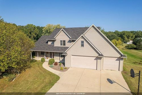 3658 Shiloh Road, SUAMICO, WI, 54173 | Card Image