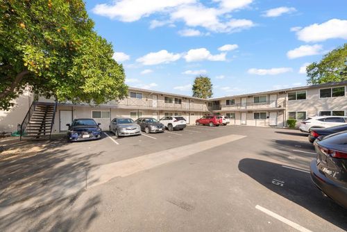 311 7th St, Davis, CA, 95616 | Card Image