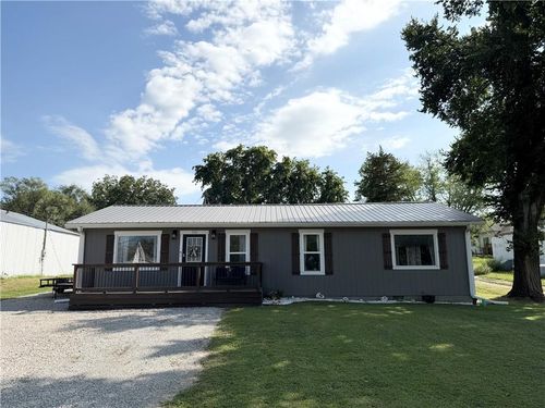 306 Park St, Gallatin, MO, 64640-1078 | Card Image