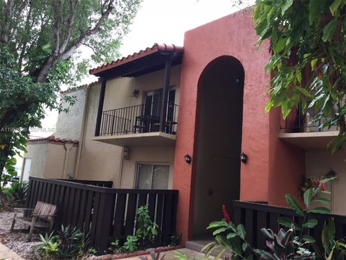 9-10762 N Kendall Dr, Miami, FL, 33176-1482 | Card Image