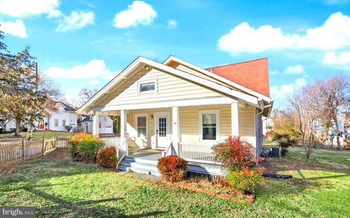 820 Locust St, HERNDON, VA, 20170-4968 | Card Image