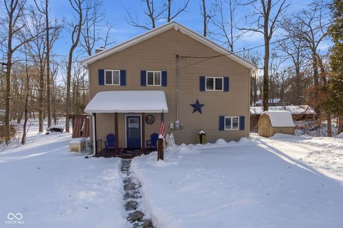 8460 S Green Dr, Nineveh, IN, 46164-9035 | Card Image