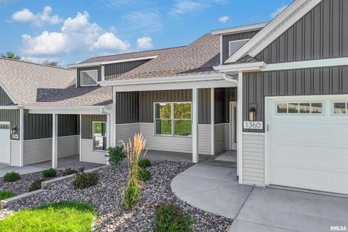 1360 Heights Ct, Bettendorf, IA, 52722-4295 | Card Image