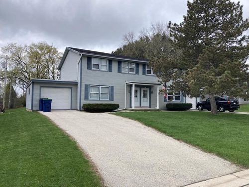 215-213 Summit Drive, Fredonia, WI, 53021 | Card Image