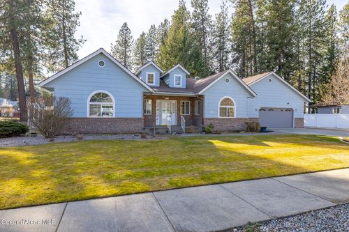 3909 N Jonquil Ct, Coeur D Alene, ID, 83815-8001 | Card Image