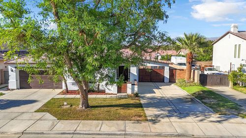 83820 Avenida La Luna, Coachella, CA, 92236-5517 | Card Image