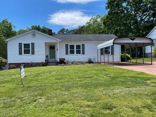 804 Dixon Street, Shelby, NC, 28150 | Card Image