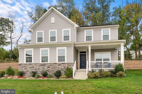 213 Sloan Dr, COATESVILLE, PA, 19320-6659 | Card Image