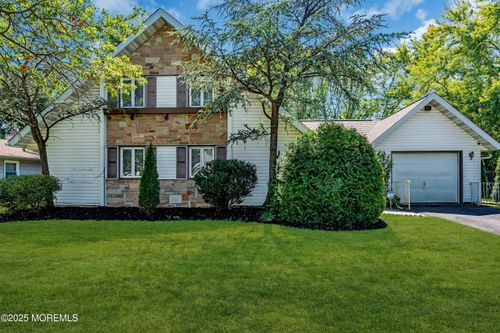 2 Gabriel Ln, Willingboro, NJ, 08046-3026 | Card Image