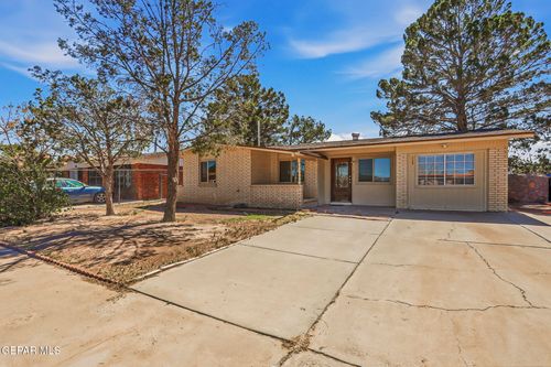 228 Caribe Cir, El Paso, TX, 79927-2828 | Card Image