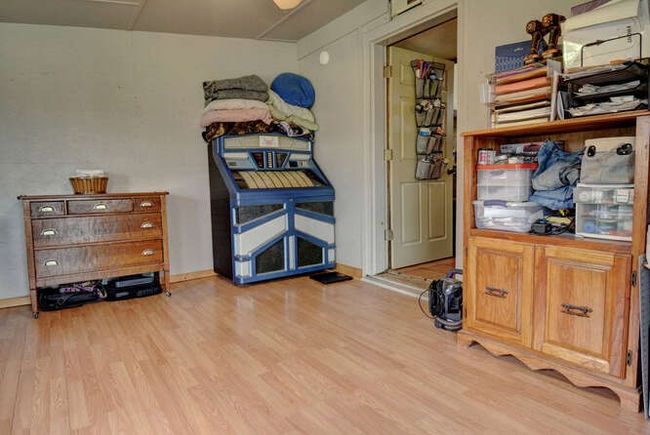225 Lockwood Rd, House other with 3 bedrooms, 2 bathrooms and 4 parking in Red Rock TX | Image 25