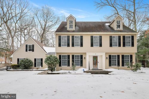 1 Bradford Dr, Shamong, NJ, 08088-8678 | Card Image