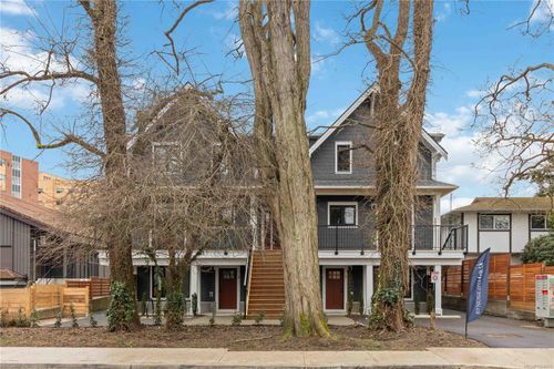 2-1789 Emerson St, Victoria, BC, V8R2C2 | Card Image