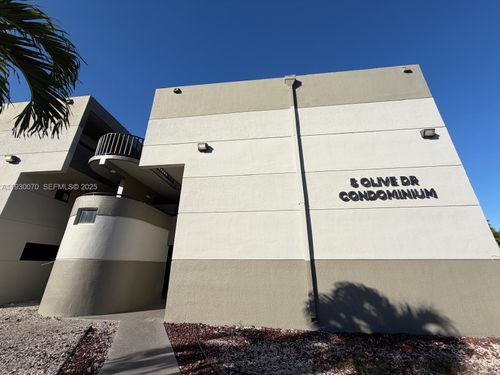 apt-24-5 Olive Dr, Hialeah, FL, 33010-5254 | Card Image