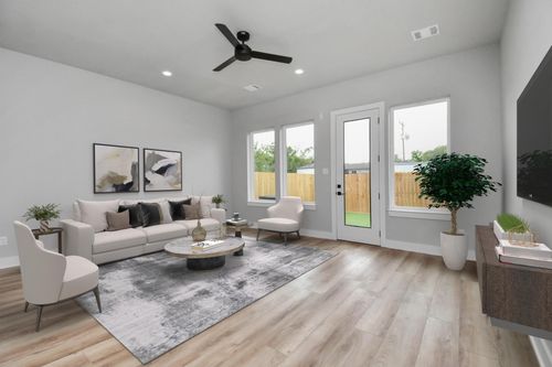 6817 Peerless St, Houston, TX, 77021-2309 | Card Image