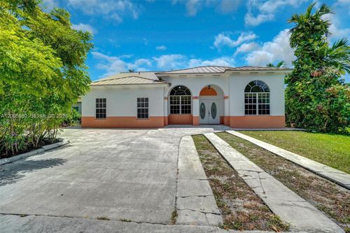 25 Ludlam Dr, Miami Springs, FL, 33166-4957 | Card Image