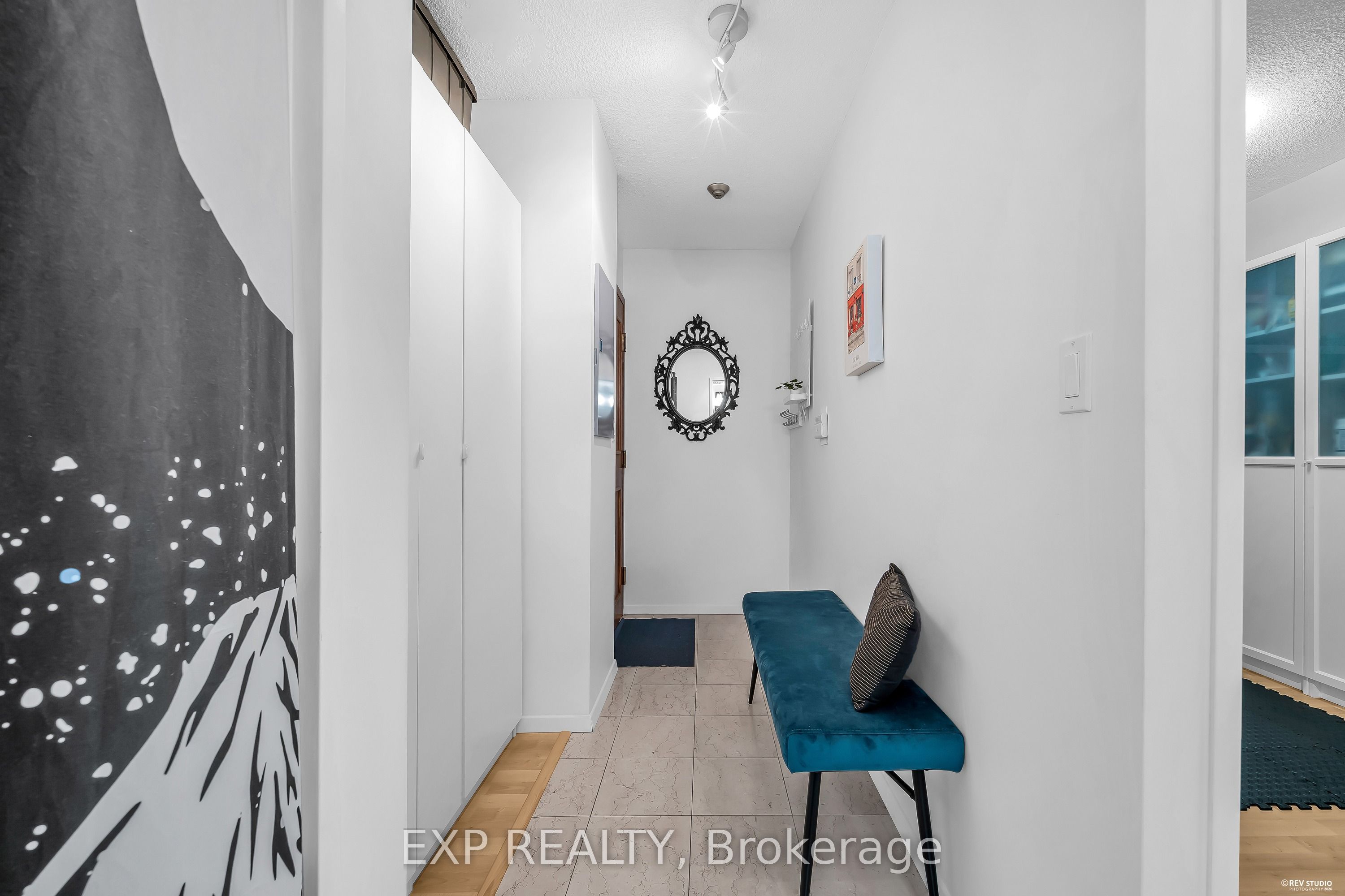 Residential in Toronto E09 5