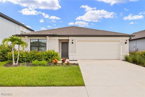 10891 Firebush Cir, NORTH FORT MYERS, FL, 33917-3372 | Card Image
