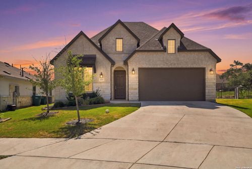 517 Huntwick Dr, Boerne, TX, 78006 | Card Image