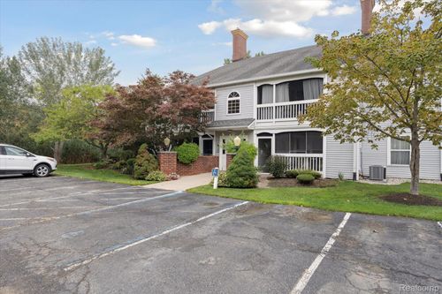 apt-204-620 Curzon Ct, Howell, MI, 48843-4182 | Card Image