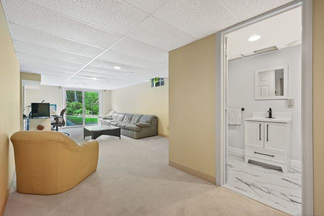 260 Range Rd, House other with 4 bedrooms, 4 bathrooms and 10 parking in Southport CT | Image 35