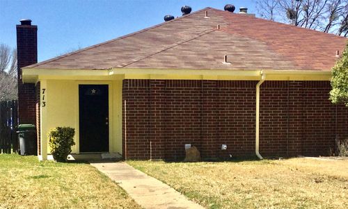 713 Cory St, Grapevine, TX, 76051-6218 | Card Image
