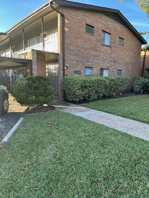 apt-2-8814 Ilona Ln, Houston, TX, 77025-3632 | Card Image