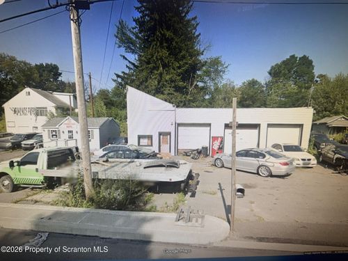 511 N Keyser Ave, Scranton, PA, 18504-9785 | Card Image