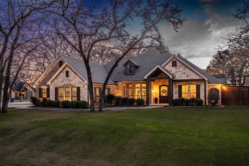 101 Live Oak Dr, Krugerville, TX, 76227-2901 | Card Image