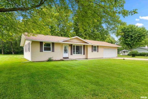 13911 Winfield Dr, Manito, IL, 61546-8019 | Card Image