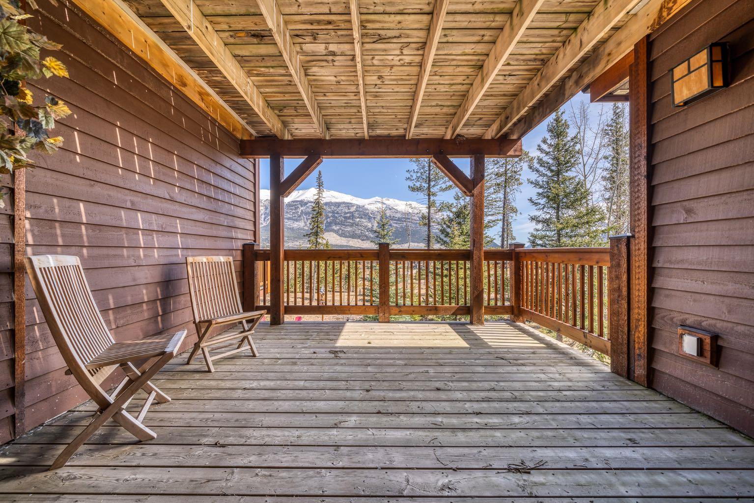158 Hubman Landing, Home with 4 bedrooms, 3 bathrooms and 4 parking in Canmore AB | Image 14