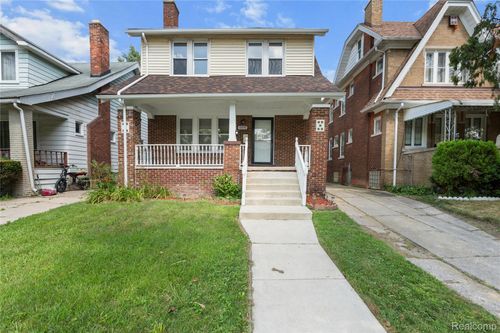 12076 Cloverlawn St, Detroit, MI, 48204-1013 | Card Image