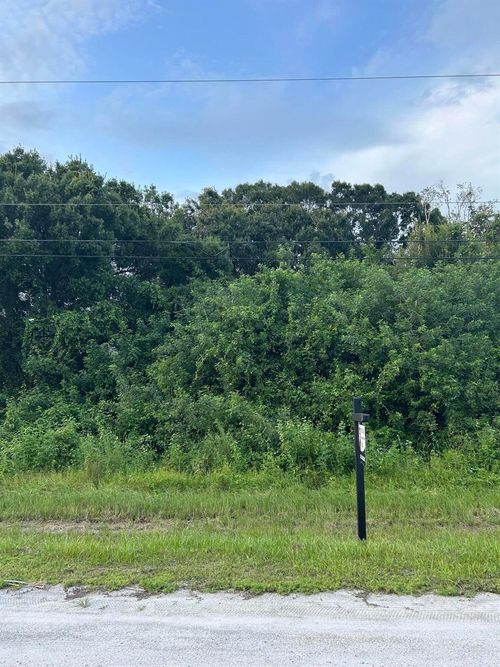 18853 42nd Rd N, Loxahatchee, FL, 33470-2396 | Card Image