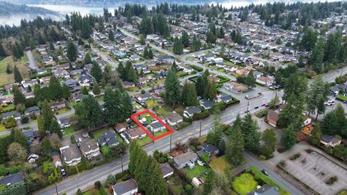 931 Como Lake Ave, Coquitlam, BC, V3J3N2 | Card Image