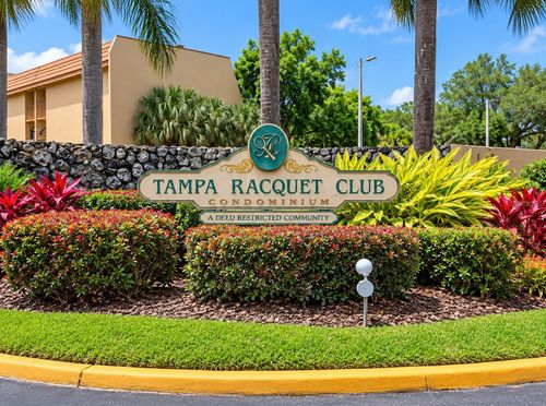 251-5820 N Church Ave, TAMPA, FL, 33614-5652 | Card Image