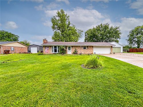 250 Sunnybrook Trl, Enon, OH, 45323-1840 | Card Image