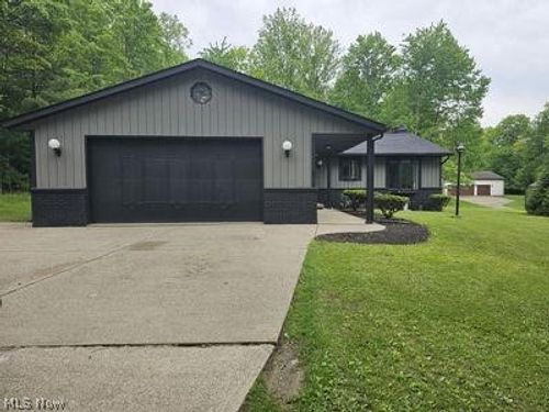 4292 Boston Road, Brunswick Hills, OH, 44212 | Card Image