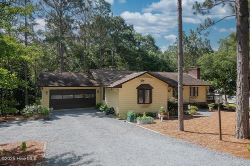 254 W Devonshire Ave, West End, NC, 27376 | Card Image