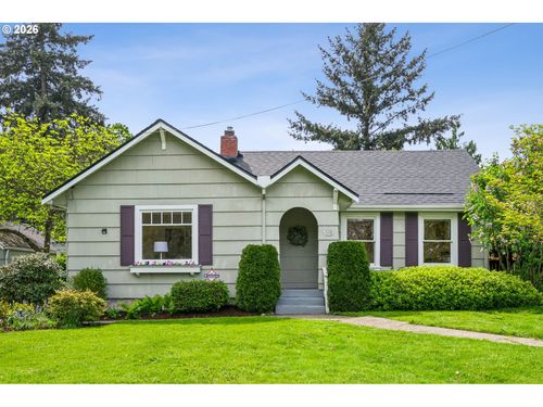 4228 Ne Simpson St, Portland, OR, 97218-1442 | Card Image