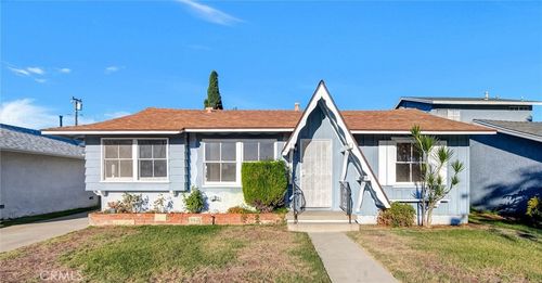 20915 Ely Ave, Lakewood, CA, 90715-1666 | Card Image