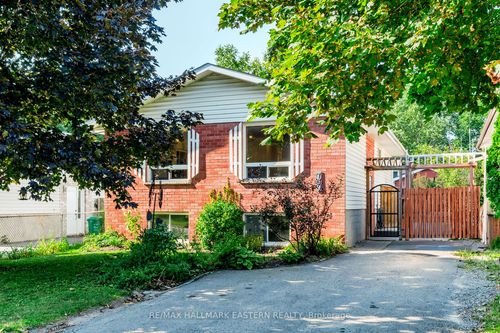 769 Trailview Dr, Peterborough, ON, K9J8K4 | Card Image