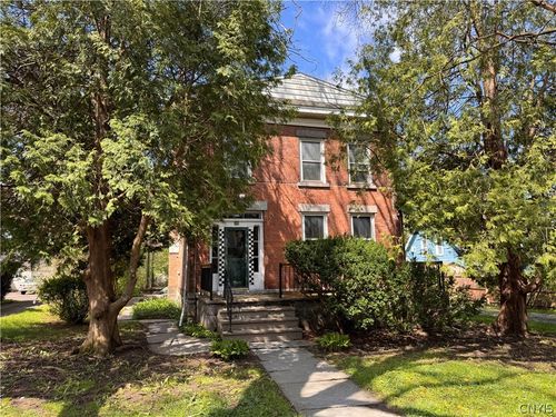 59 N Fulton St, Auburn, NY, 13021-2725 | Card Image