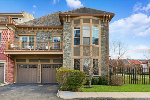 ch15-27 Rivers Edge Dr, Tarrytown, NY, 10591-7506 | Card Image
