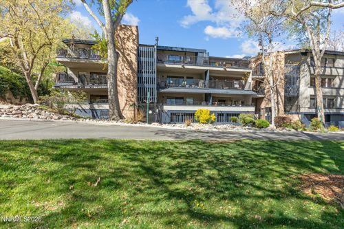 524 Island Ave, Reno, NV, 89501-1714 | Card Image