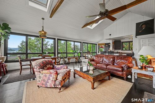 8 Sunset Trl, New Fairfield, CT, 06812-3531 | Card Image
