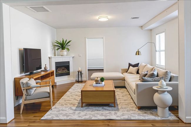 32 Sykes St, House other with 3 bedrooms, 1 bathrooms and 5 parking in Warwick RI | Image 5