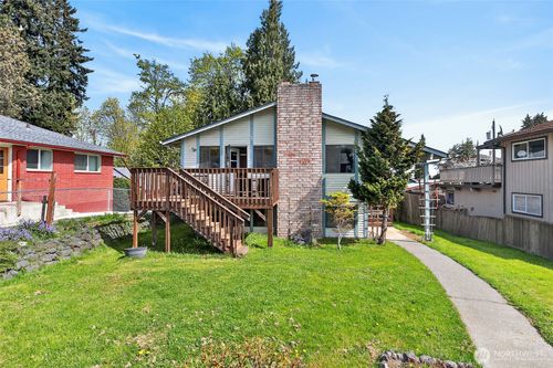 313 W 14th St, Port Angeles, WA, 98362-7608 | Card Image