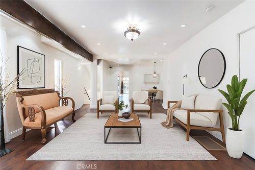 523 Oleander Dr, Highland Park, CA, 90042-1313 | Card Image